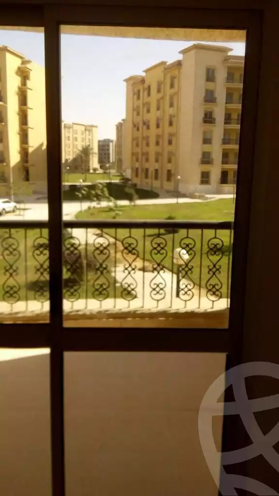 https://aqarmap.com.eg/ar/listing/6382331-for-sale-cairo-new-cairo-lrhb-city-mtdd-lrhb-phase-8