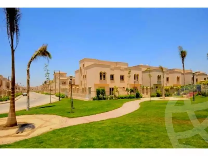 https://aqarmap.com.eg/en/listing/6382401-for-sale-cairo-el-sheikh-zayed-city-compounds-greens