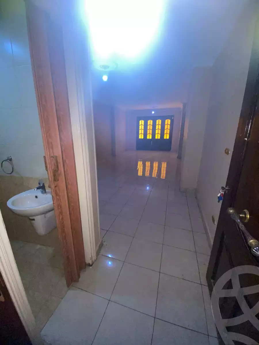 https://aqarmap.com.eg/ar/listing/6382589-for-sale-cairo-faisal-el-tawabeq-mahmoud-gaafar-st