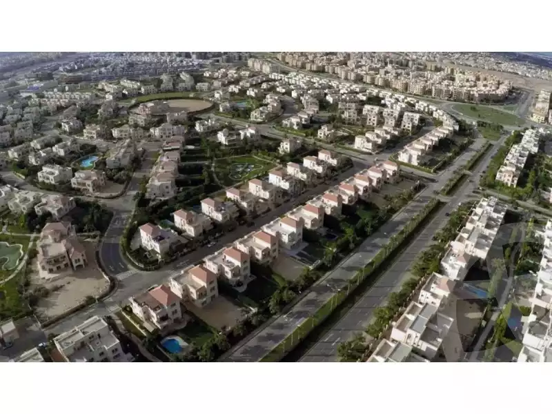 https://aqarmap.com.eg/ar/listing/6382694-for-sale-cairo-el-sheikh-zayed-city-compounds-greens