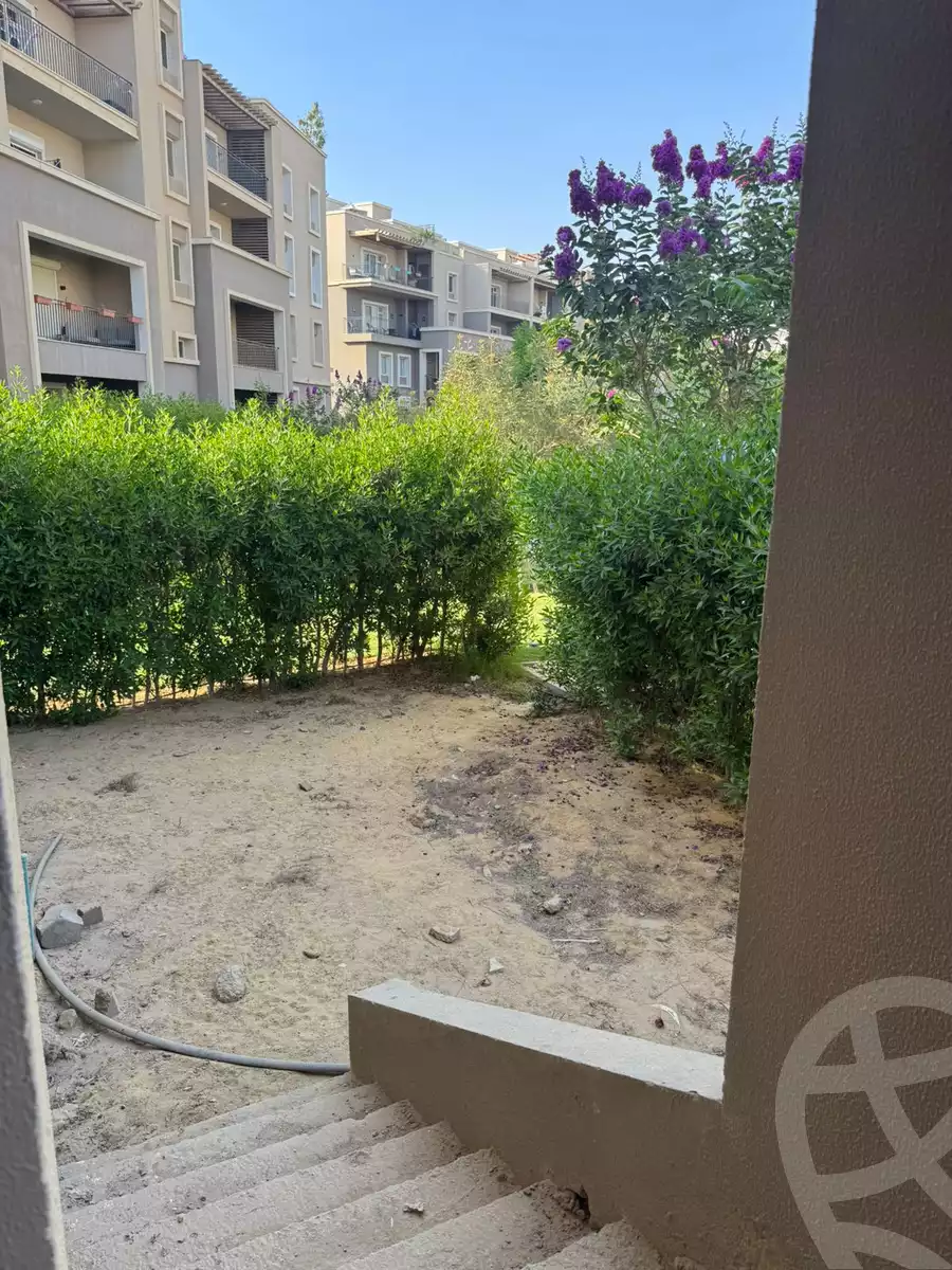 https://aqarmap.com.eg/ar/listing/6382742-for-sale-cairo-6th-of-october-compounds-october-plaza