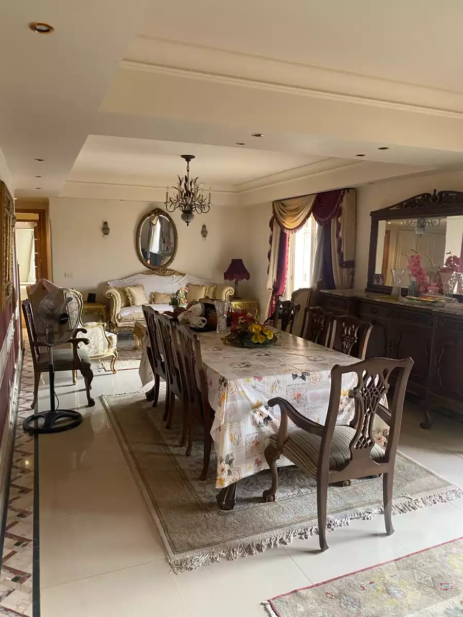 https://aqarmap.com.eg/ar/listing/6382941-for-sale-cairo-el-sheikh-zayed-city-compounds-hadayek-el-mohandiseen