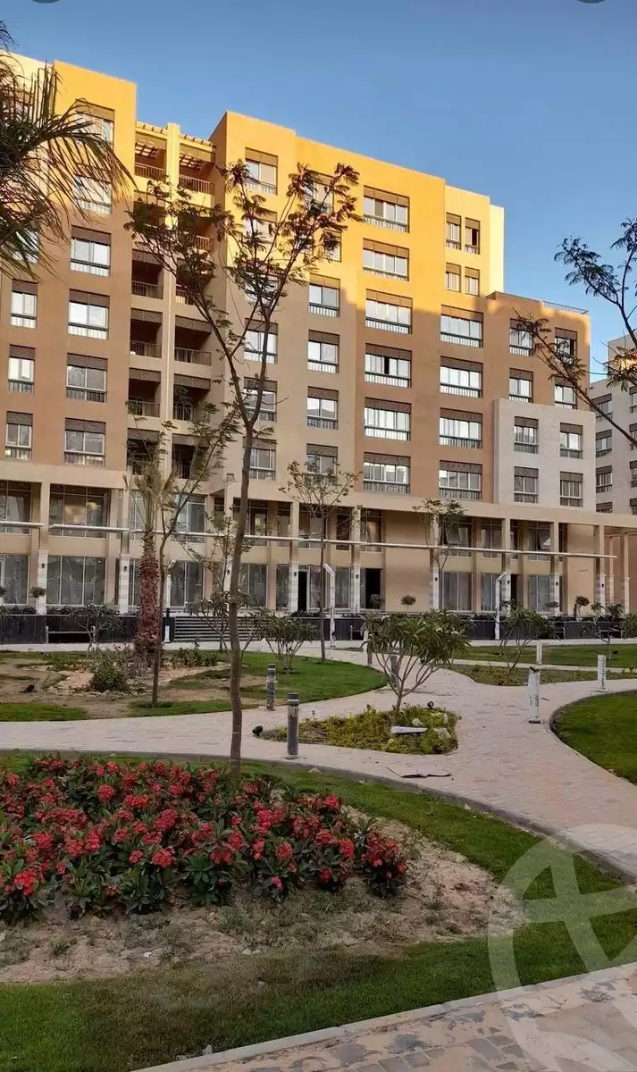 https://aqarmap.com.eg/en/listing/6382992-for-sale-cairo-new-cairo-compounds-hyde-park-park-corner-hyde-park