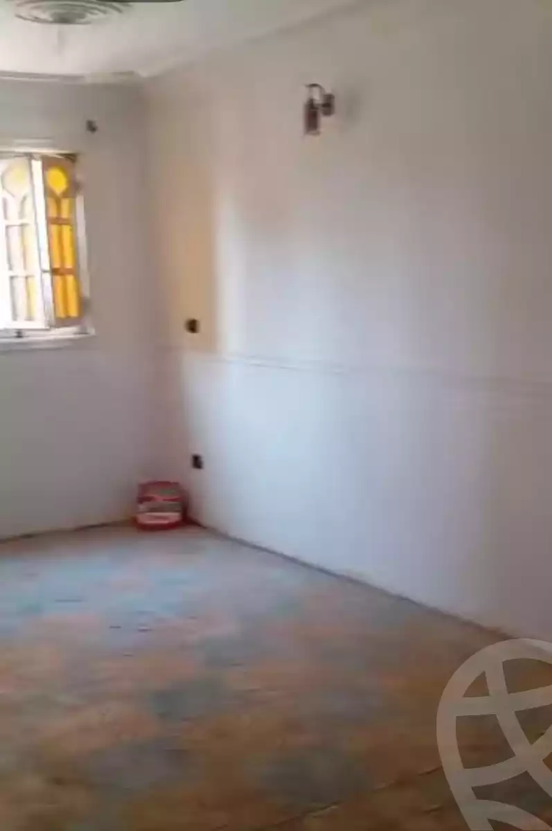 https://aqarmap.com.eg/ar/listing/6383195-for-sale-qalyubia-shubra-el-khaima-om-bayoumi