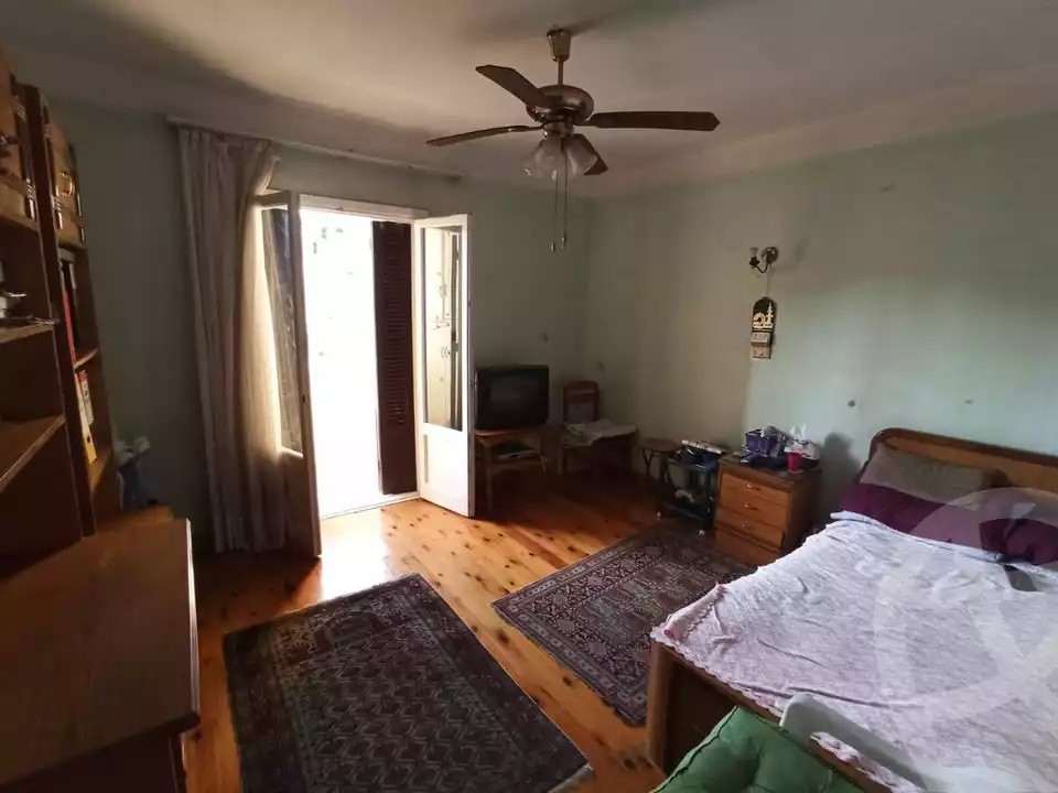 https://aqarmap.com.eg/ar/listing/6383239-for-sale-alexandria-glim-shr-bw-qyr-tryq-lhry