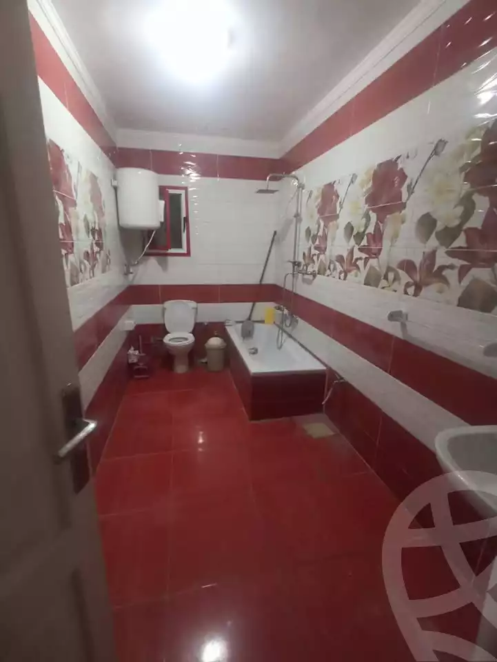 https://aqarmap.com.eg/ar/listing/6383294-for-sale-alexandria-ganaklis