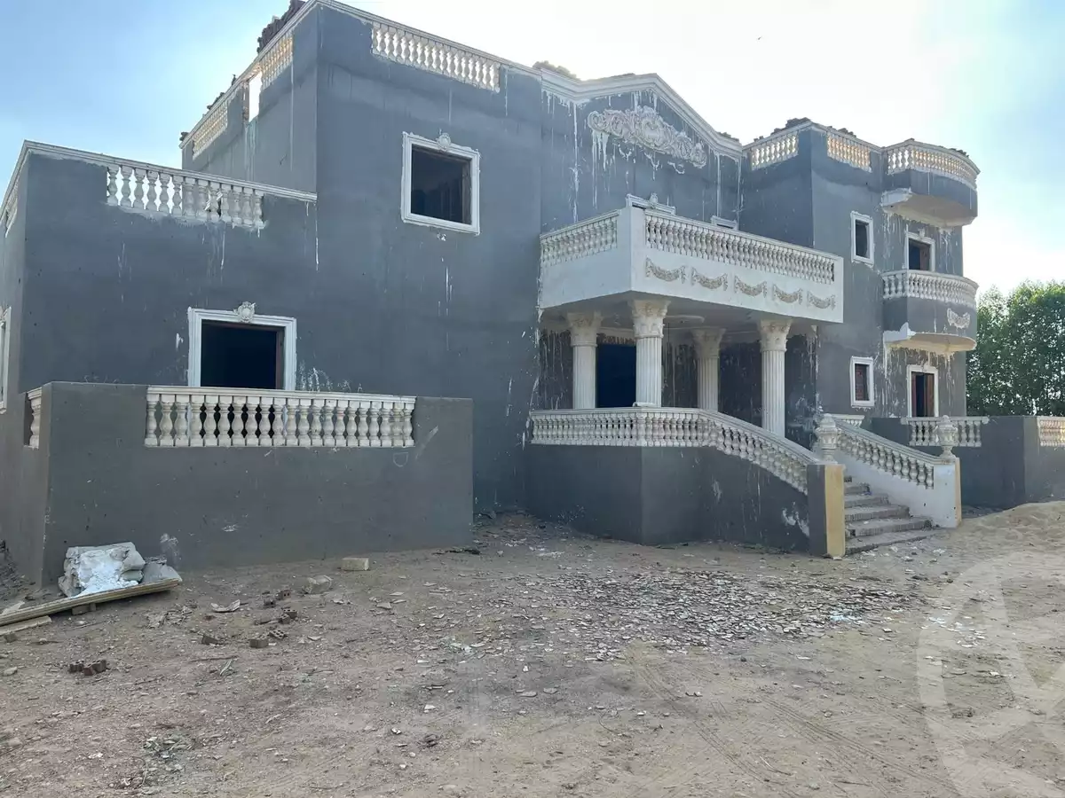 https://aqarmap.com.eg/ar/listing/6383683-for-sale-cairo-el-sheikh-zayed-city-alex-cairo-desert-road-mntq-fr-y-btryq-skndryh-lshrwy