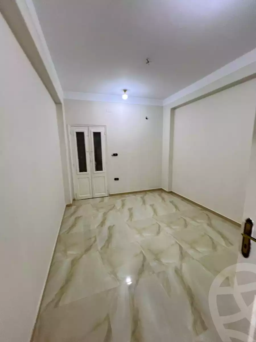 https://aqarmap.com.eg/ar/listing/6383775-for-sale-monufia-shibin-el-kom-shebeen-el-kom-city-paris-st
