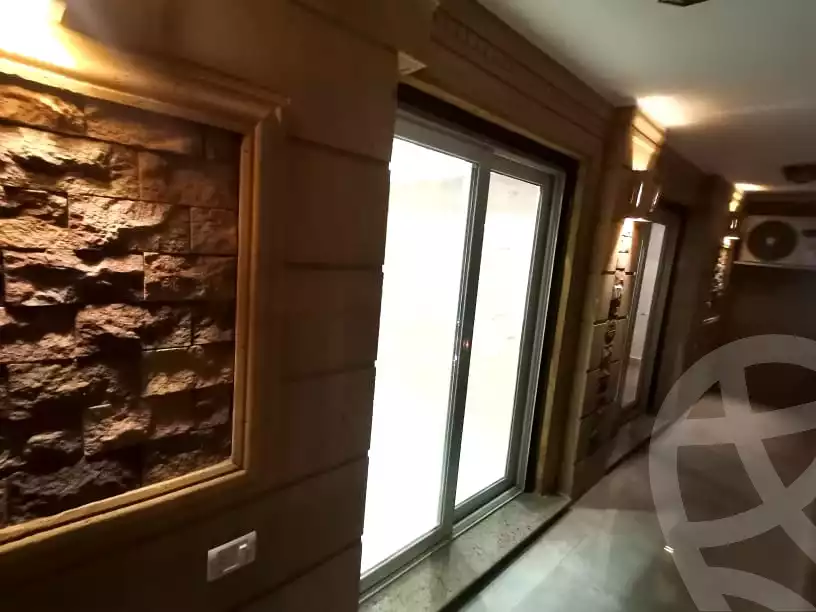 https://aqarmap.com.eg/ar/listing/6383850-for-rent-cairo-el-mohandesen-shareaa-ahmed-orabi