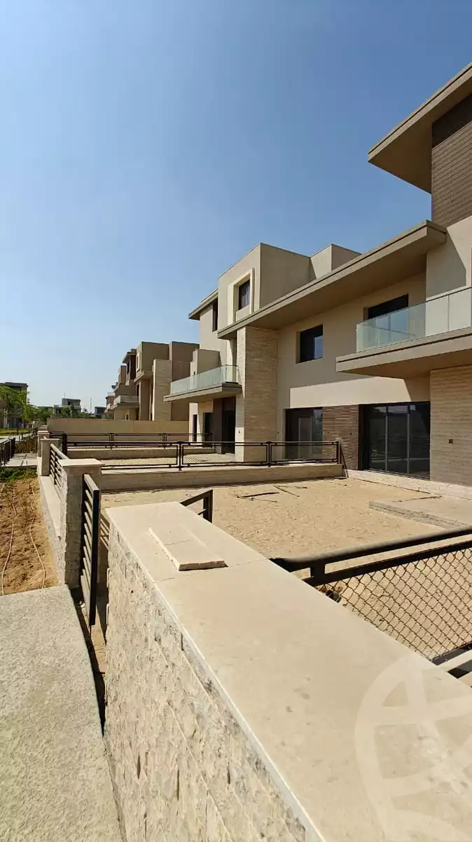 https://aqarmap.com.eg/ar/listing/6130088-for-sale-cairo-el-sheikh-zayed-city-lshykh-zyd-ljdyd-the-estates