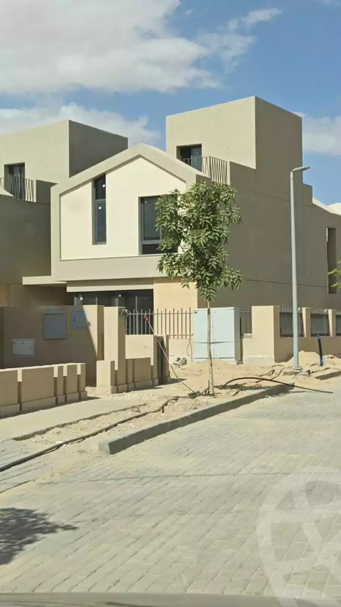 https://aqarmap.com.eg/ar/listing/6130045-for-sale-cairo-el-sheikh-zayed-city-lshykh-zyd-ljdyd-karmell-compound-sodic