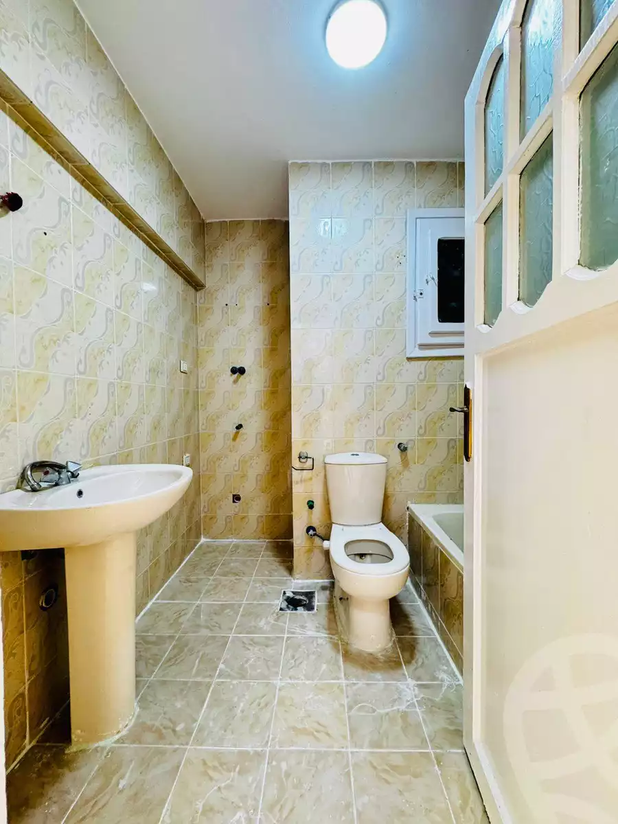 https://aqarmap.com.eg/en/listing/6385665-for-sale-alexandria-l-jmy-shataa-el-nakheel