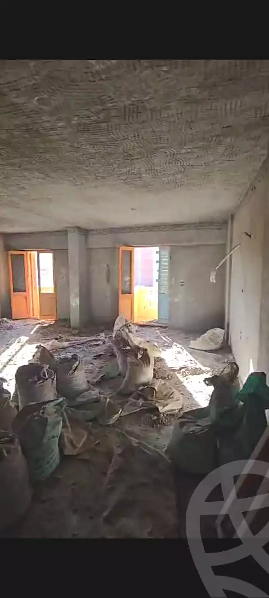 https://aqarmap.com.eg/ar/listing/6385822-for-sale-beheira-damanhour-damanhour-city-abd-el-salam-el-shazly-st