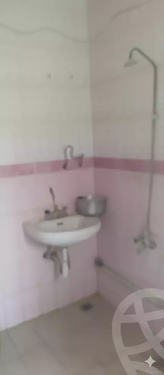 https://aqarmap.com.eg/ar/listing/6386923-for-sale-cairo-ain-shams-yn-shms-lgrby-el-mashrooa-st