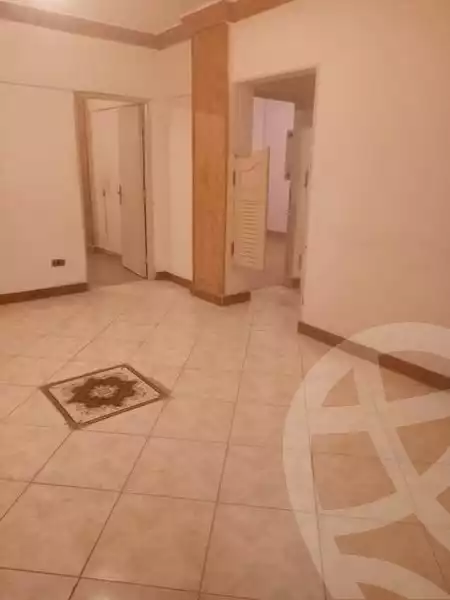 https://aqarmap.com.eg/ar/listing/6387283-for-sale-cairo-15th-of-may-mjwr-29