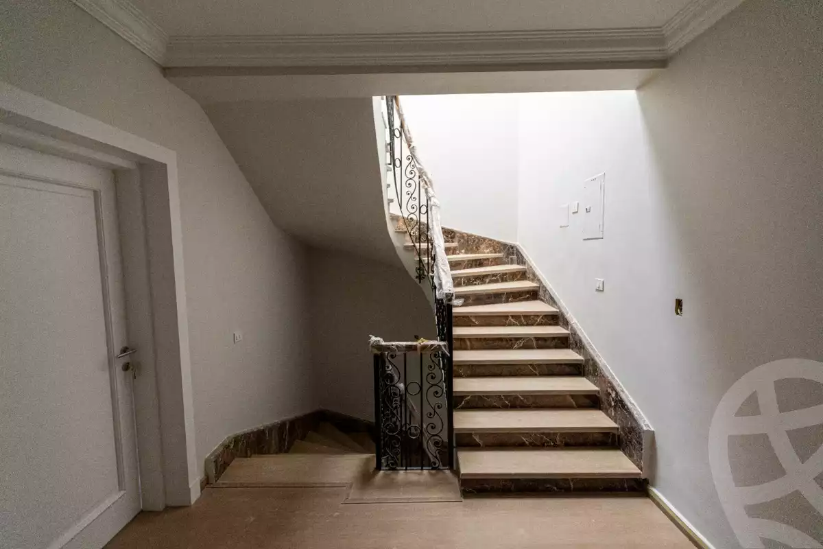 https://aqarmap.com.eg/ar/listing/6387294-for-rent-cairo-el-sheikh-zayed-city-compounds-el-karma-2