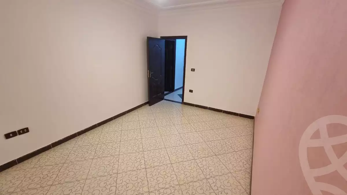 https://aqarmap.com.eg/ar/listing/6389866-for-rent-cairo-new-cairo-south-investors-el-nasr-st