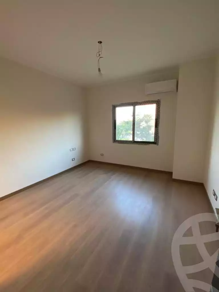 https://aqarmap.com.eg/en/listing/6390633-for-rent-cairo-el-sheikh-zayed-city-compounds-kmbwnd-wyst-twn-swdyk