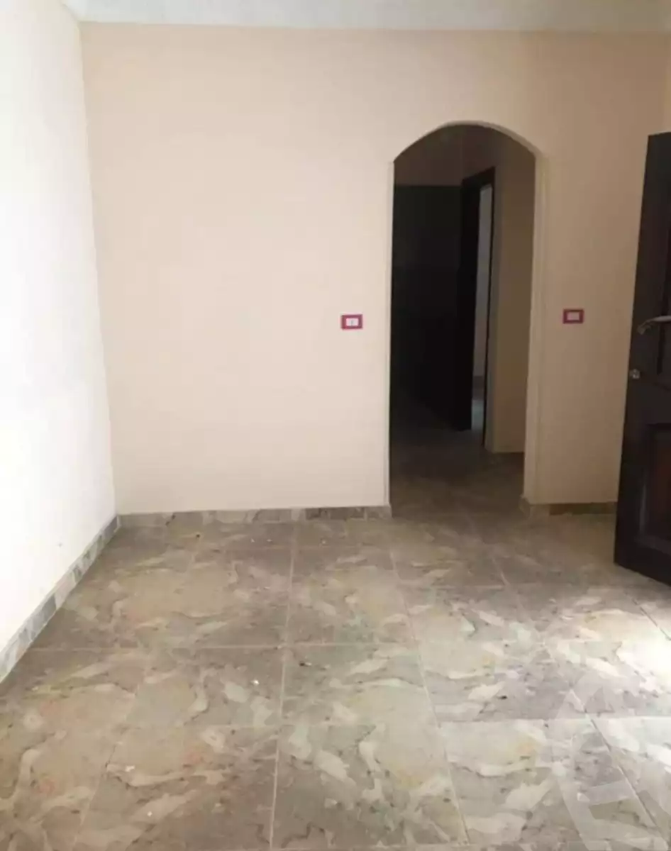 https://aqarmap.com.eg/en/listing/6396093-for-sale-gharbia-tanta-tanta-city-saeed-st