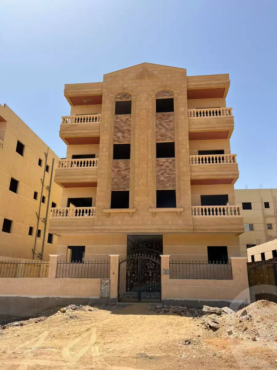 https://aqarmap.com.eg/en/listing/6397359-for-sale-cairo-badr-city-hai-el-ashgar-featured-neighborhood-el-imam-el-bokhary-st