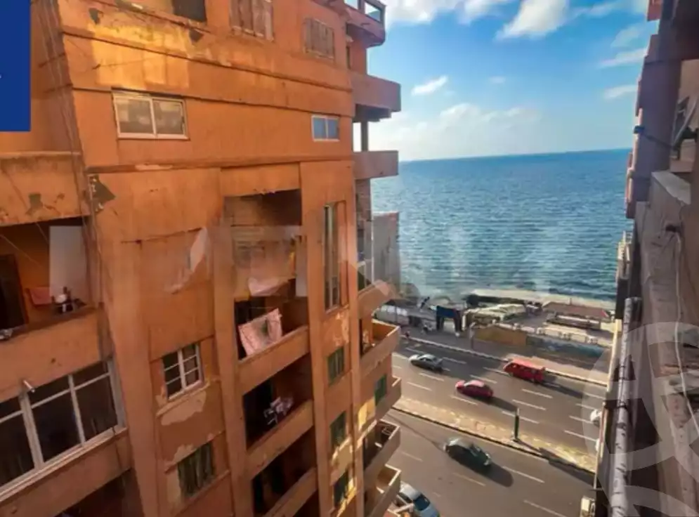 https://aqarmap.com.eg/en/listing/6399133-for-sale-alexandria-camp-cesar