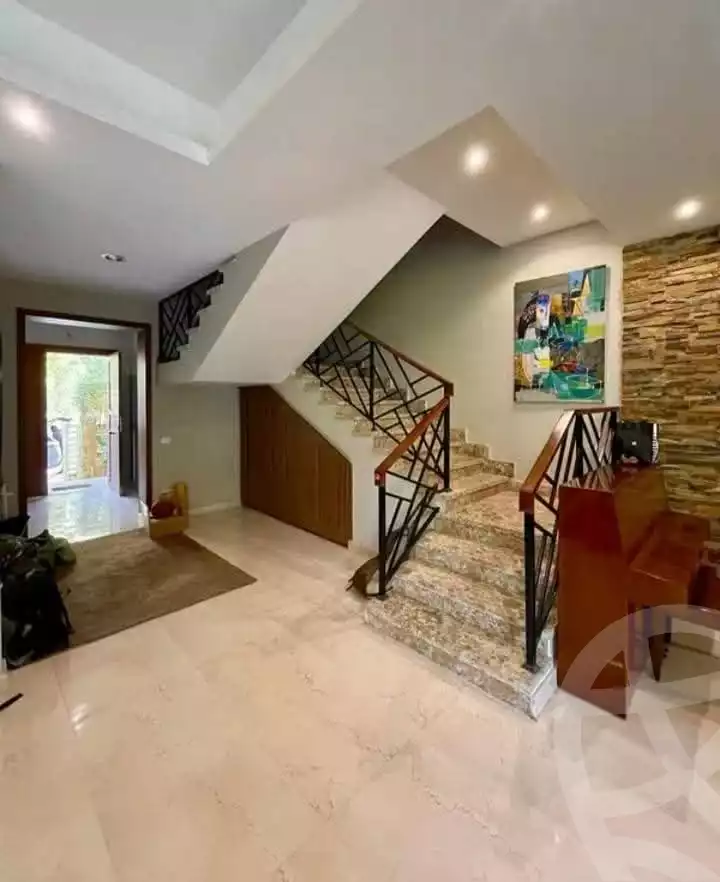 https://aqarmap.com.eg/en/listing/6399992-for-sale-cairo-el-sheikh-zayed-city-compounds-jeera