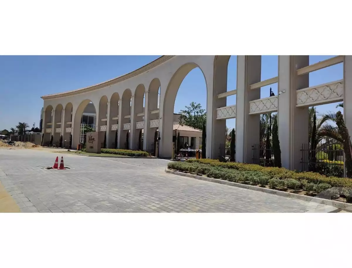 https://aqarmap.com.eg/en/listing/6400308-for-sale-cairo-el-sheikh-zayed-city-compounds-kmbwnd-fyldj-wyst-dr-llttwyr