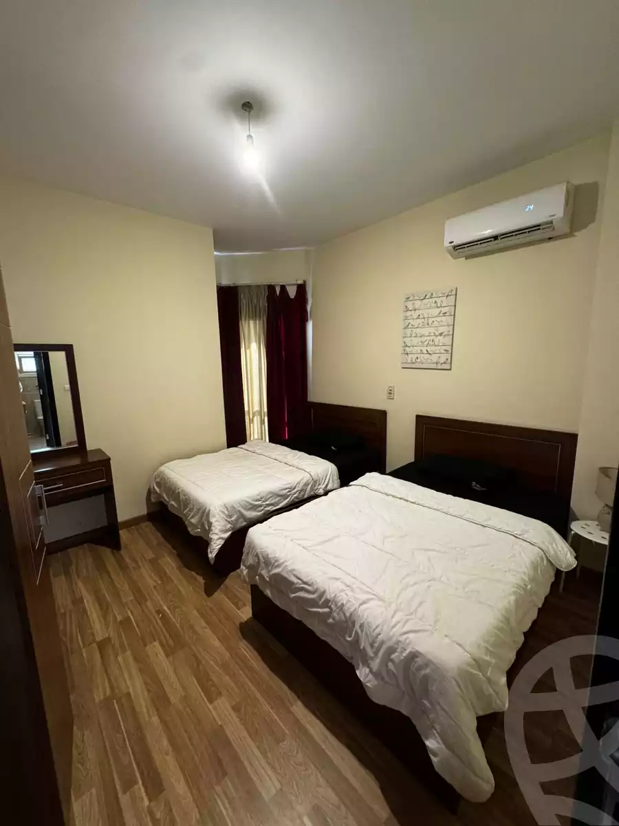 https://aqarmap.com.eg/ar/listing/6400783-for-rent-cairo-el-sheikh-zayed-city-compounds-dh-drys