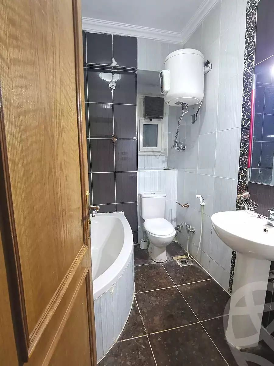 https://aqarmap.com.eg/ar/listing/6402699-for-rent-cairo-nasr-city-8th-zone-hammouda-mahmoud-st