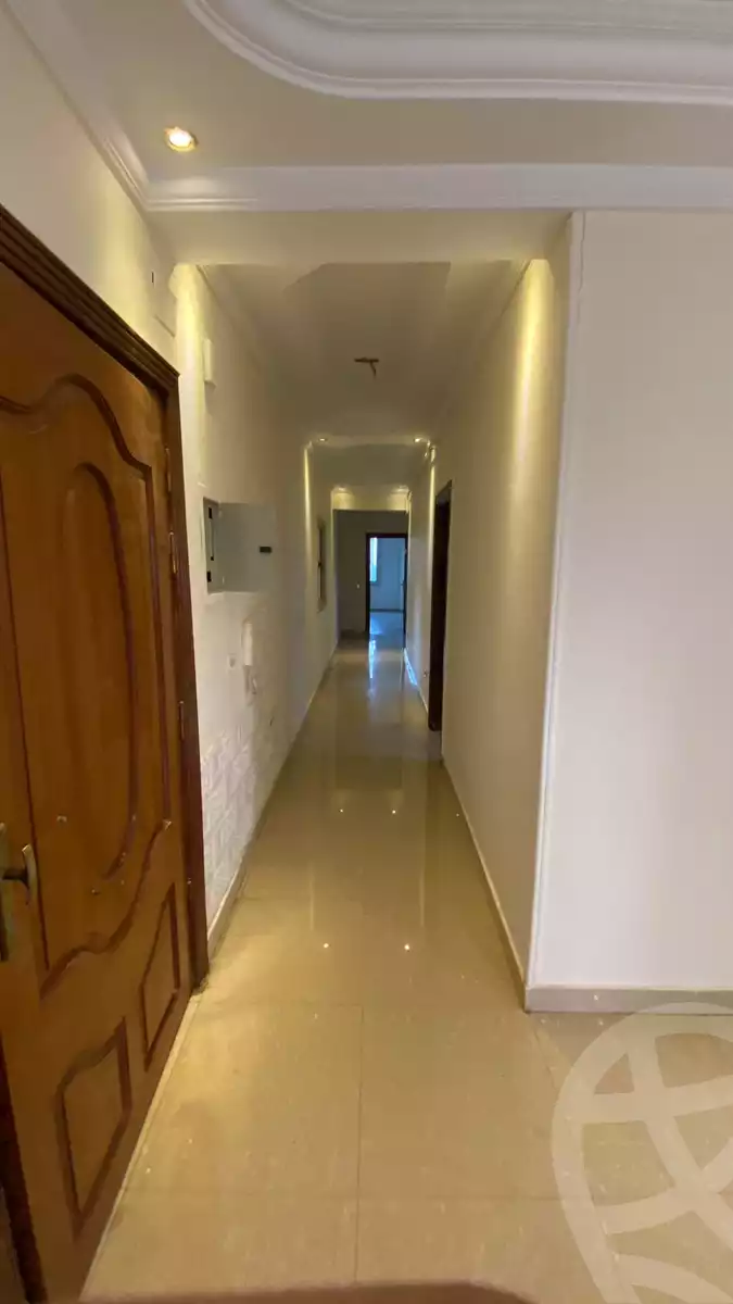 https://aqarmap.com.eg/en/listing/6405361-for-rent-cairo-new-cairo-first-settlement-neighbourhood-5-el-shaheed-islam-raafat-st