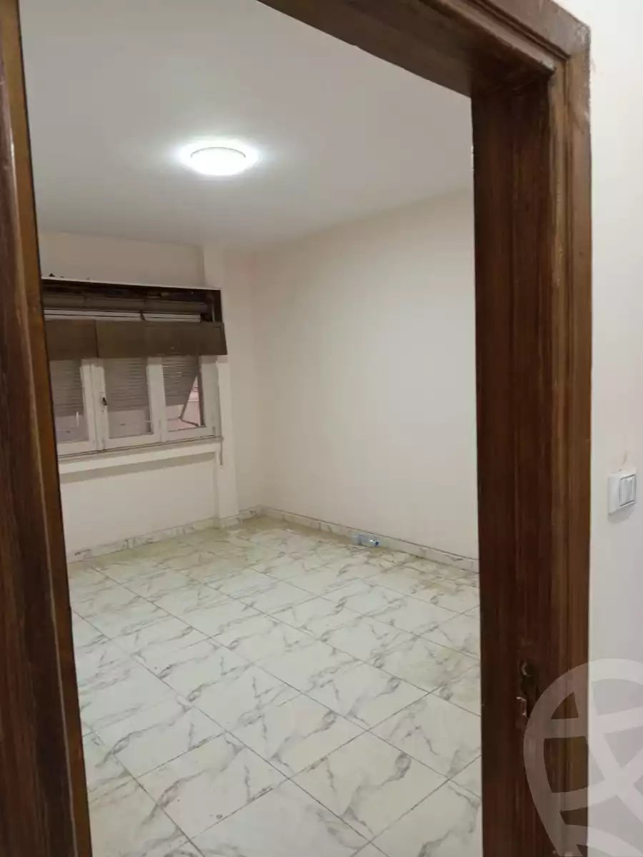 https://aqarmap.com.eg/ar/listing/6406039-for-rent-cairo-downtown-kasr-el-neel-tahrir-square