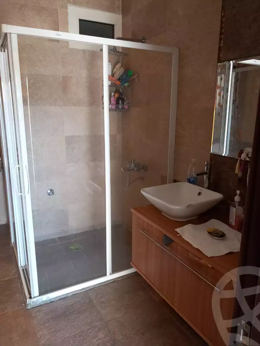 https://aqarmap.com.eg/ar/listing/6406039-for-rent-cairo-downtown-kasr-el-neel-tahrir-square