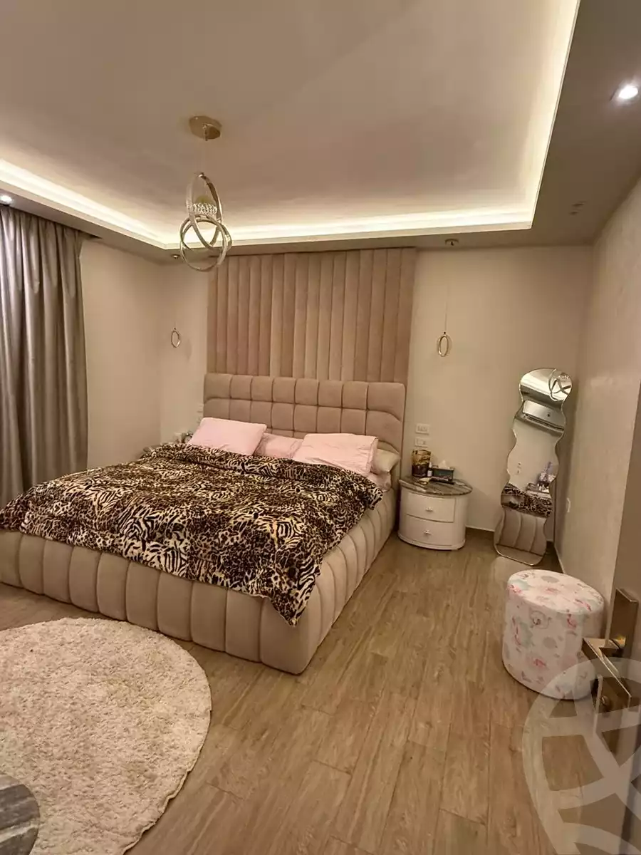 https://aqarmap.com.eg/ar/listing/6410102-for-rent-cairo-heliopolis-ard-el-golf-el-nozha-st