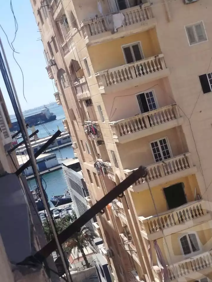 https://aqarmap.com.eg/ar/listing/6410614-for-sale-alexandria-bahray-el-anfoshy-al-gomrok-al-kadem-st
