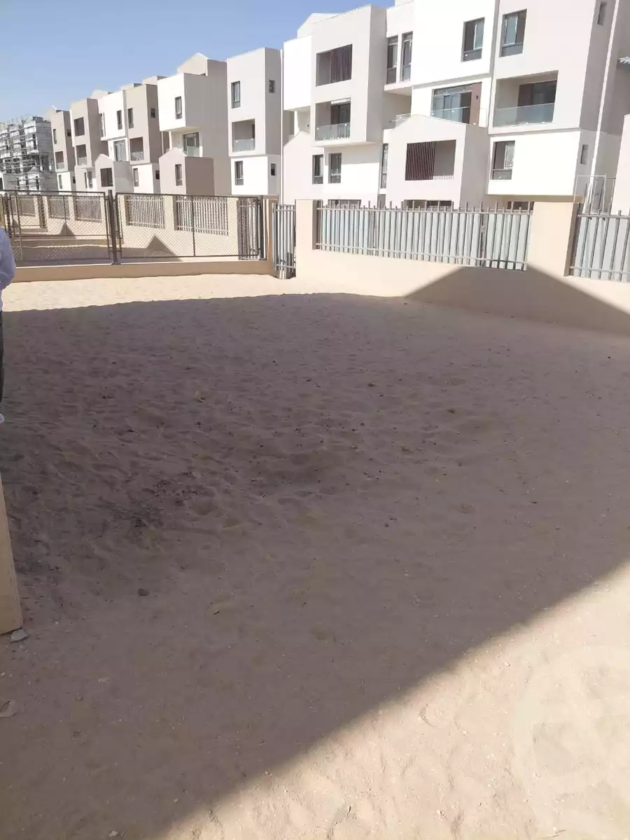 https://aqarmap.com.eg/en/listing/6413274-for-sale-cairo-el-sheikh-zayed-city-lshykh-zyd-ljdyd-karmell-compound-sodic