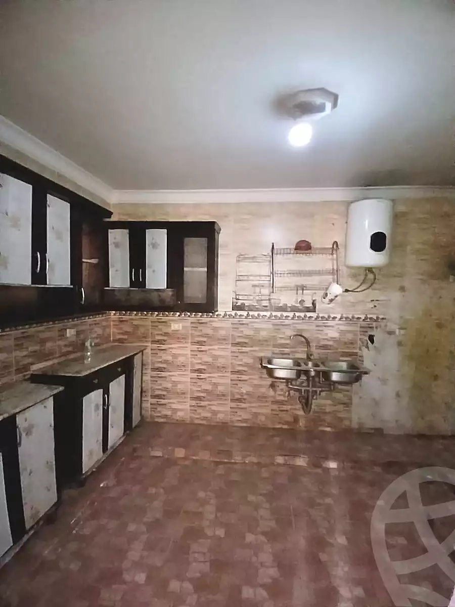https://aqarmap.com.eg/ar/listing/6415142-for-sale-cairo-helwan-el-ezba-el-qebliah-ragheb-st