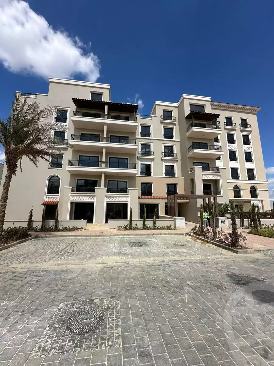https://aqarmap.com.eg/en/listing/6418588-for-sale-cairo-el-sheikh-zayed-city-compounds-kmbwnd-fyldj-wyst-dr-llttwyr