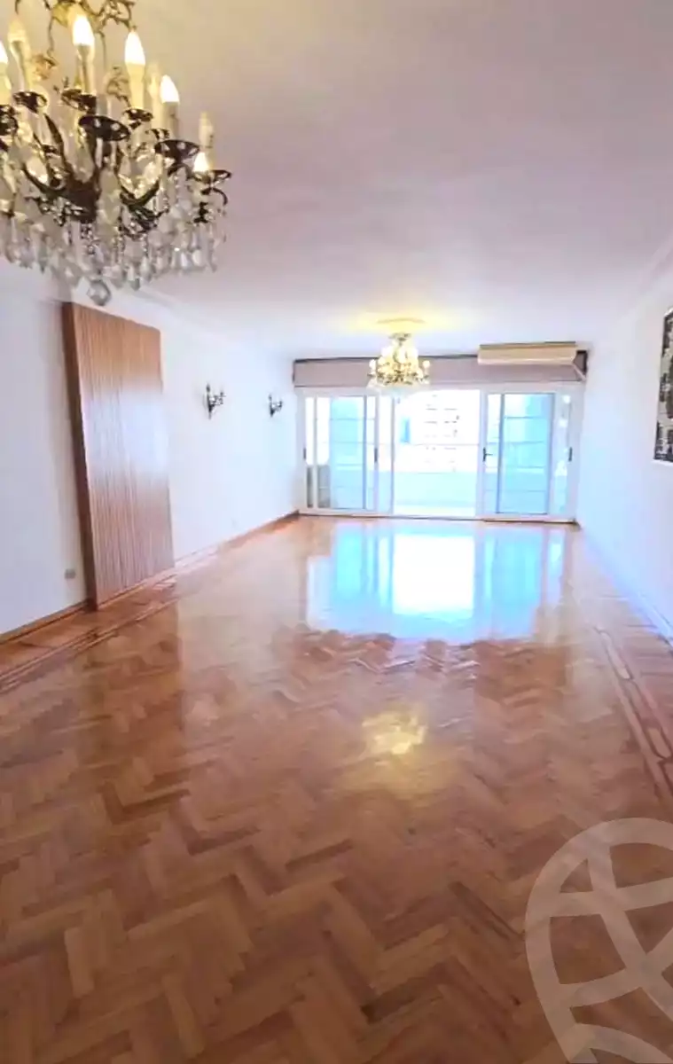 https://aqarmap.com.eg/ar/listing/6420432-for-sale-alexandria-ganaklis
