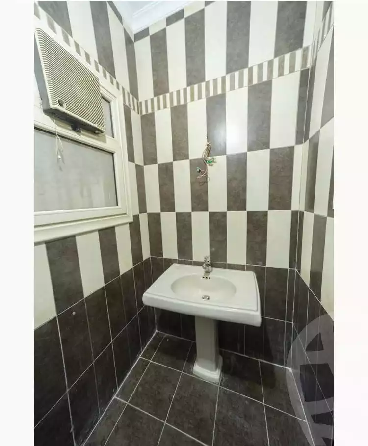 https://aqarmap.com.eg/en/listing/6420791-for-rent-cairo-new-cairo-el-ahyaa-first-neighborhood-street-1