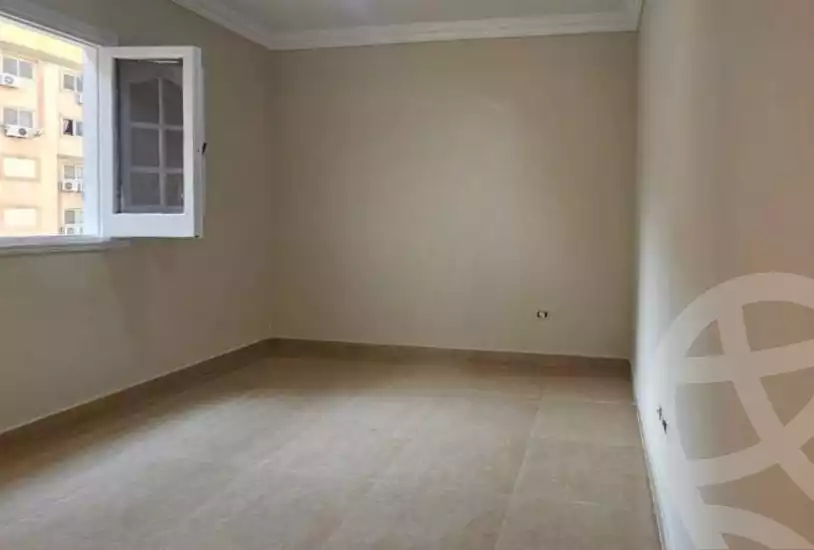 https://aqarmap.com.eg/en/listing/6422575-for-sale-alexandria-camp-cesar-port-said-street