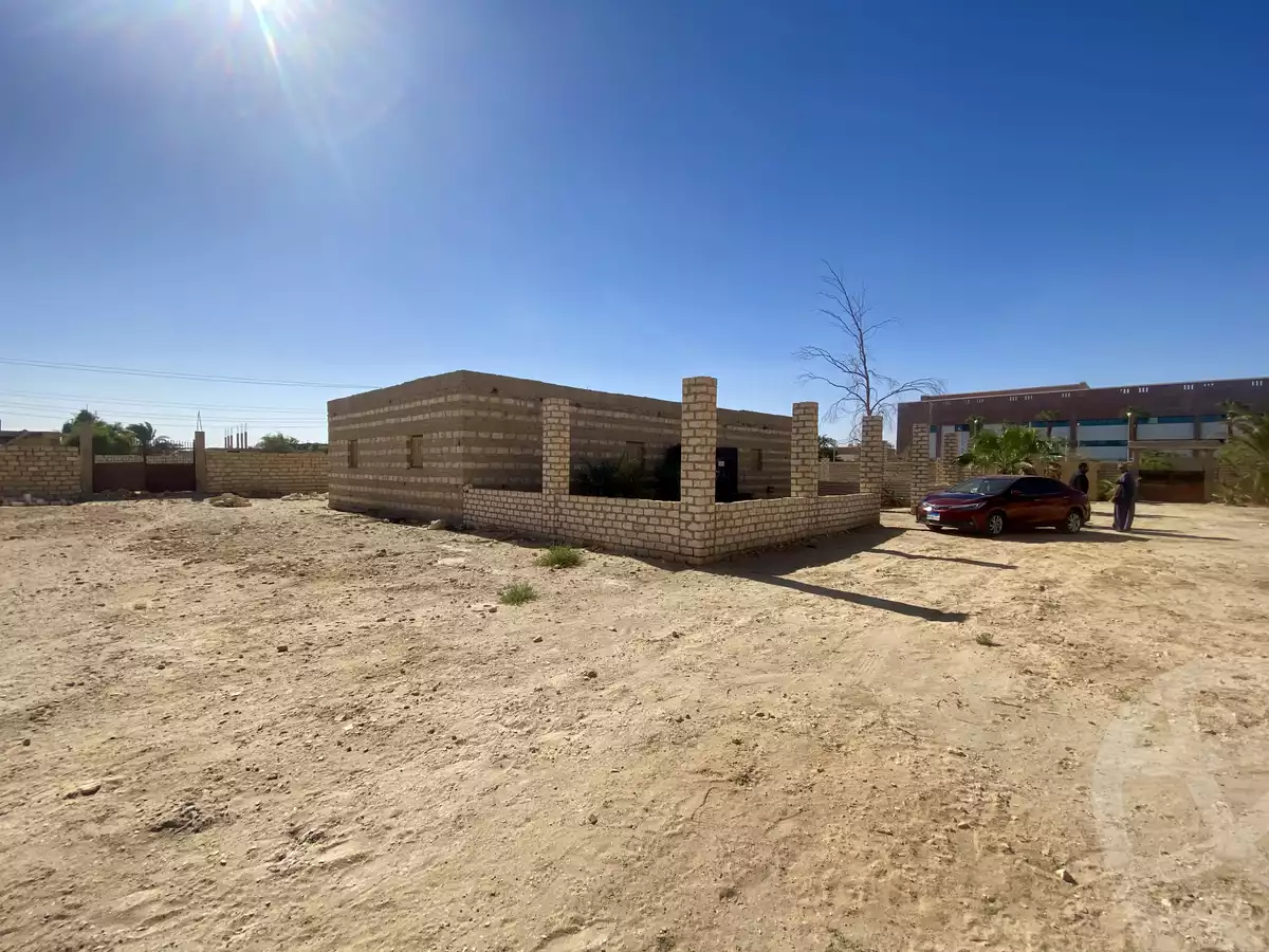 https://aqarmap.com.eg/ar/listing/6421770-for-sale-asyut-abnoub-el-awamr