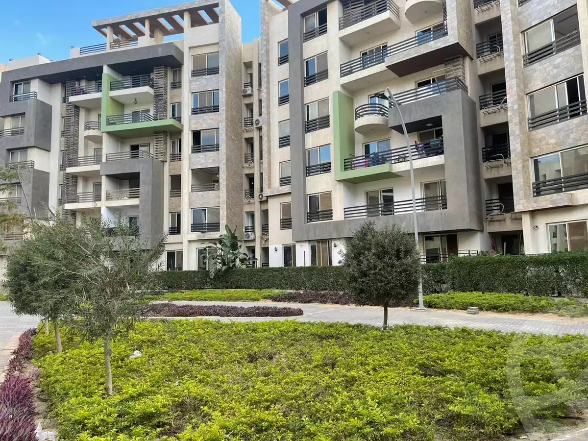 https://aqarmap.com.eg/ar/listing/6424475-for-sale-cairo-6th-of-october-hadaeq-october-kmbwnd-fy-hdyq-ktwbr-kenz