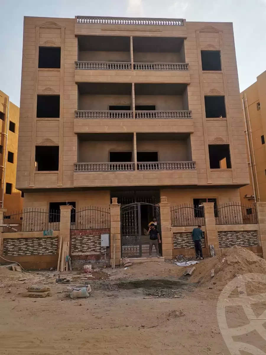 https://aqarmap.com.eg/en/listing/6424743-for-sale-cairo-badr-city-hai-el-ashgar-featured-neighborhood-el-imam-el-bokhary-st