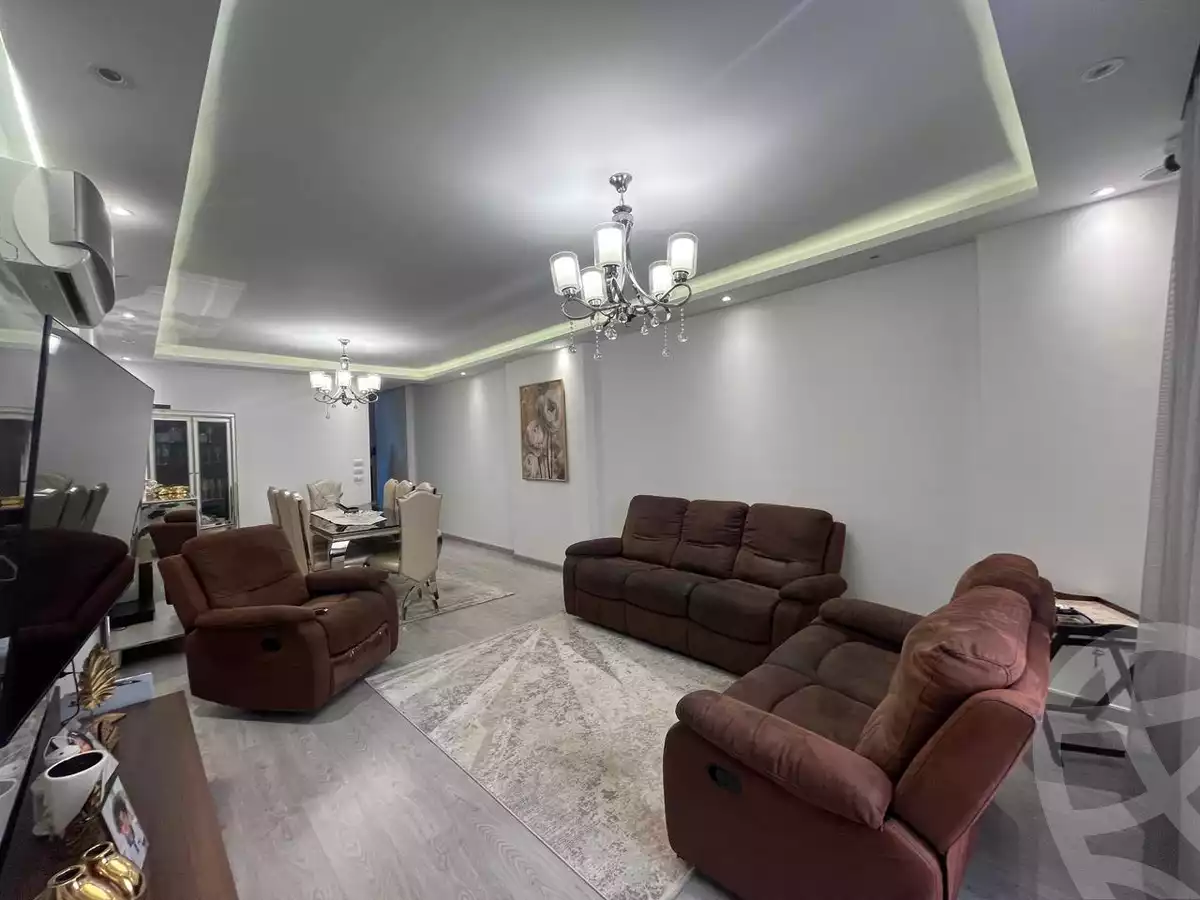 https://aqarmap.com.eg/ar/listing/6424869-for-sale-alexandria-bolekly-wnjdt