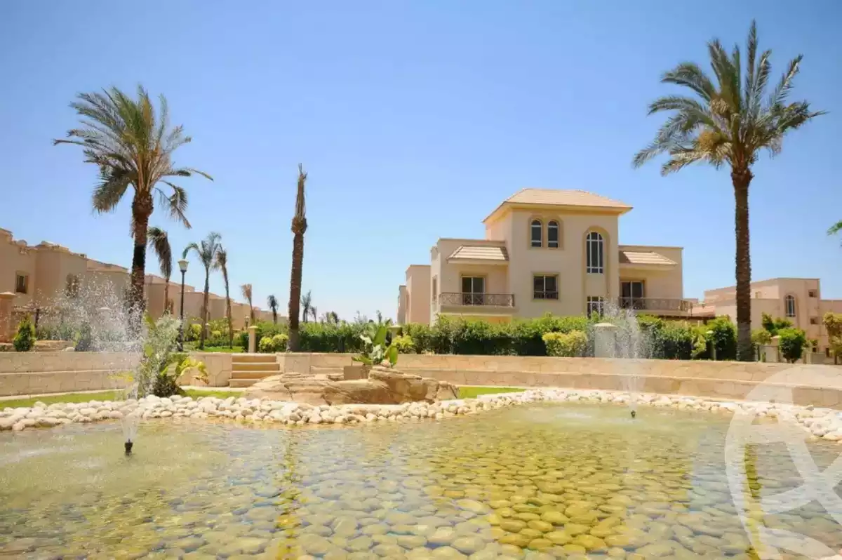 https://aqarmap.com.eg/ar/listing/6424941-for-sale-cairo-el-sheikh-zayed-city-compounds-greens