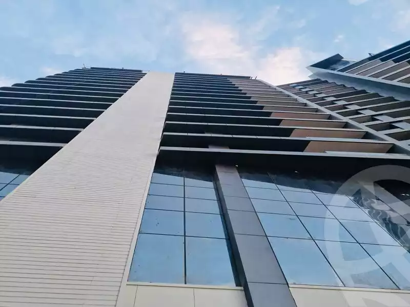 https://aqarmap.com.eg/ar/listing/6425138-for-sale-cairo-el-sheikh-zayed-city-compounds-zyd-wr-llttwyr-z-tower