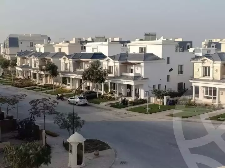 https://aqarmap.com.eg/en/listing/6425198-for-sale-cairo-6th-of-october-compounds-rayos