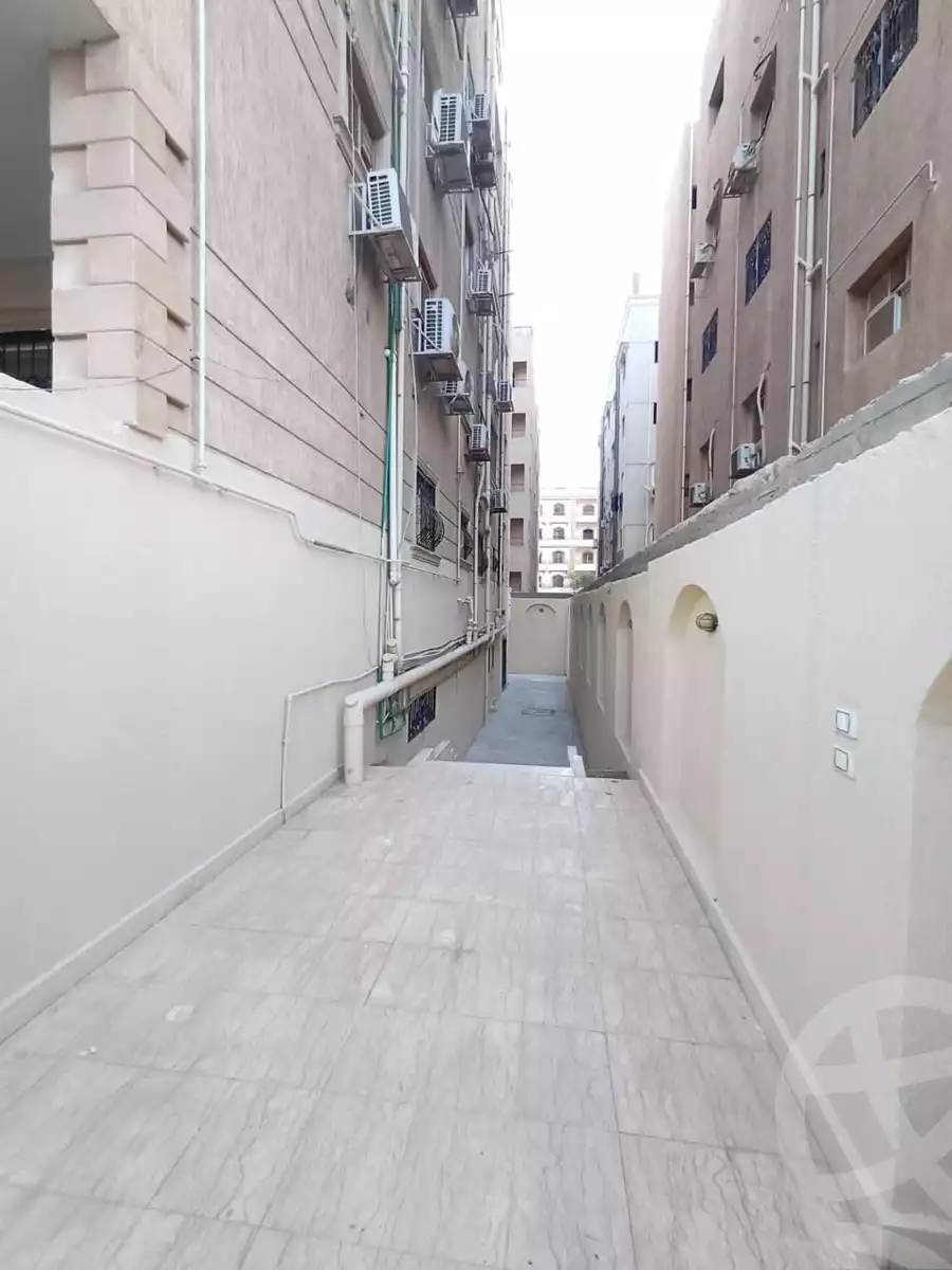 https://aqarmap.com.eg/ar/listing/6426310-for-sale-cairo-new-cairo-el-banafsg-el-banafsag-omarat-qt-342