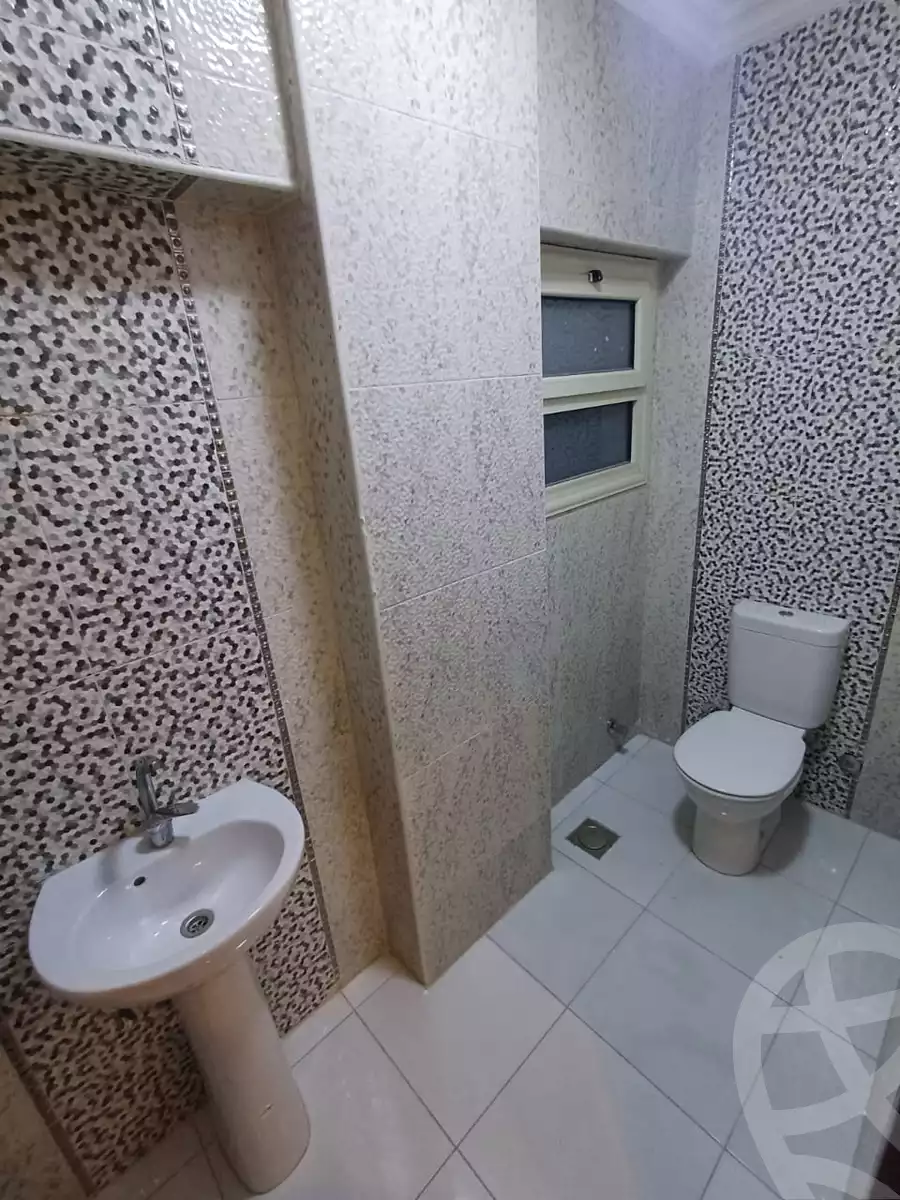https://aqarmap.com.eg/ar/listing/6426310-for-sale-cairo-new-cairo-el-banafsg-el-banafsag-omarat-qt-342