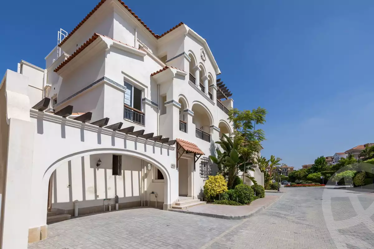 https://aqarmap.com.eg/en/listing/6428027-for-sale-alexandria-king-maryot-compounds-jewar-compound-el-forat